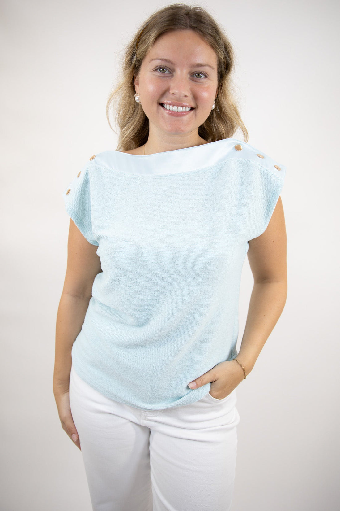 Button Detail Bateau Top